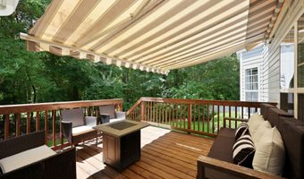 1007 Copper Ridge Ct, Apex, NC 27502