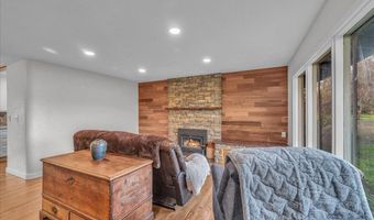 19448 SW SCHOLLS FERRY Rd, Beaverton, OR 97007