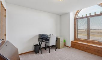 1128 8th St SE, Altoona, IA 50009