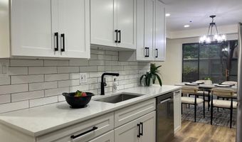 5236 POOKS HILL Rd D-23, Bethesda, MD 20814