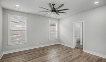 6803 SW Orange Ave, Bentonville, AR 72713