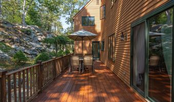 155 Stony Creek Rd, Branford, CT 06405