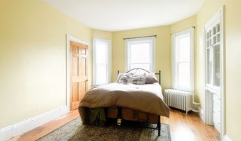 381 Centre St 2, Boston, MA 02130