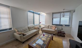 526 Pacific Ave, Atlantic City, NJ 08401