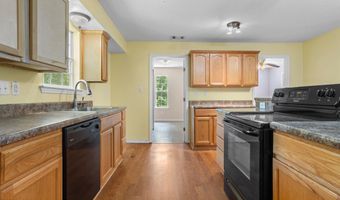 1331 Dunbar Ave, Bay St. Louis, MS 39520