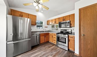 1081 Esther Dr, Columbus, OH 43207