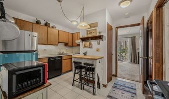 371 Emmett St 5, Bristol, CT 06010