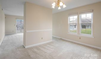 4805 Breakers Ln, Asheville, NC 28806
