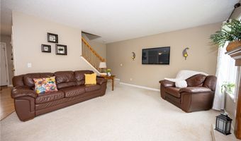 11686 Parkwood Dr, Alden, NY 14004