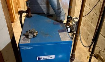 811 SUNSET Dr, Antigo, WI 54409