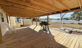 537 Mcpherson Dr, Alford, FL 32420