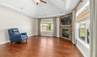 3330 Kellygreen Ct, Angola, IN 46703