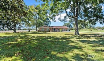 236 Beacon Ln, Atmore, AL 36502