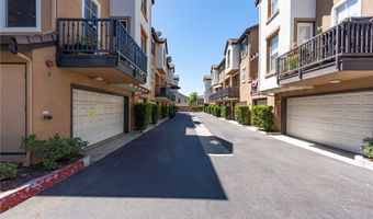 6 Harvest Pt, Aliso Viejo, CA 92656