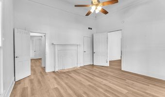411 S Hutchinson Ave, Adel, GA 31620