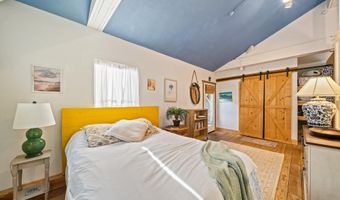 690 E Kuiaha Rd, Haiku, HI 96708