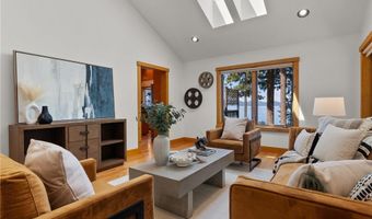 1472 Flowers Ave, Glenbrook, NV 89413