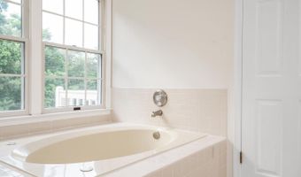 2709 SUMMERVIEW Way #303, Annapolis, MD 21401