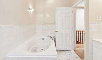 14 SEATON Pl NW, Washington, DC 20001