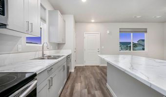 701 Applegate Trl D-1, Ault, CO 80610