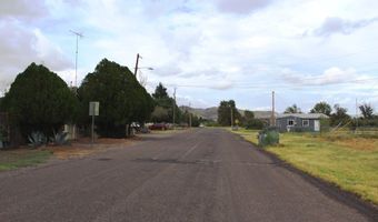 16 Th St, Alpine, TX 79830