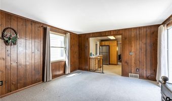 49 Paul Dr, Amherst, NY 14228