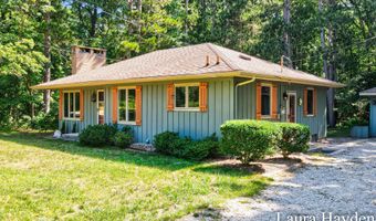 420 Pine Land Dr SE, Ada, MI 49301