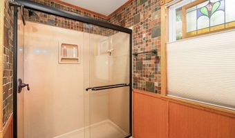 1108 Elm St, Baldwin City, KS 66006