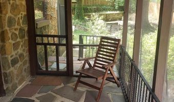 8514 WOODHAVEN Blvd, Bethesda, MD 20817