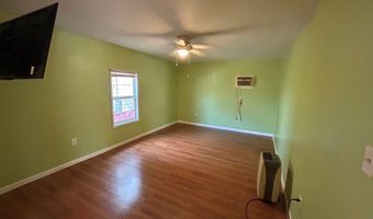 1026 TOM WHITE Rd, Big Sandy, TN 38221