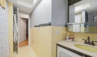 529 Tranquility Dr, Alloway, NJ 07422