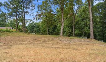 4380 Navajo Ln SE, Acworth, GA 30102