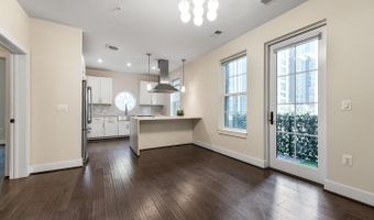 1411 KEY Blvd #305, Arlington, VA 22209