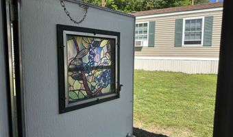 9 Arlington St, Berlin, NH 03570