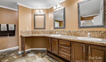 14 Phoenix Cir, Alexander, NC 28701