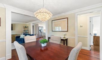 15 Zephyr Ln, Barrington, RI 02806