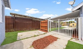 2922 W 73rd St, Los Angeles, CA 90043
