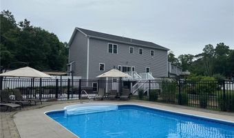 7 Hidden Meadows Dr, Charlestown, RI 02813