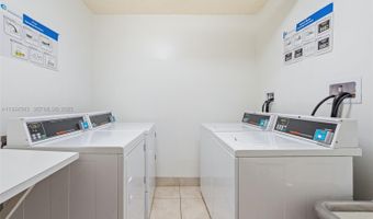 2801 NE 183rd St 510W, Aventura, FL 33160