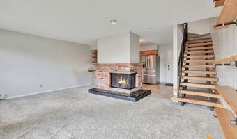 9336 Blackberry St #21, Anchorage, AK 99515