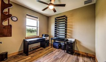 1020 County Road 1596, Alvord, TX 76225