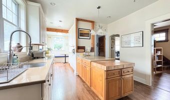 196 Ellsworth St, Bridgeport, CT 06605