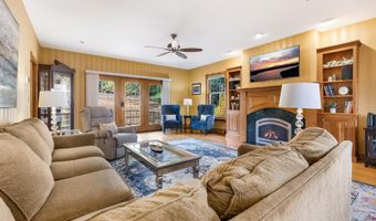 147 Fairway Dr, Auburn, ME 04210