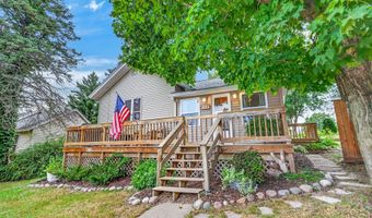 303 E State St, Albany, WI 53502