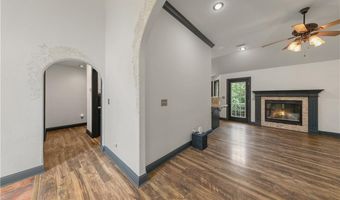 3 Rhonda Ln, Bella Vista, AR 72715