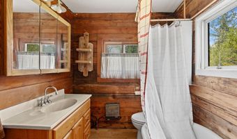 295 Old Range Rd, Clark Fork, ID 83811