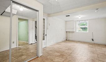 130 Worden Ave, Ann Arbor, MI 48103
