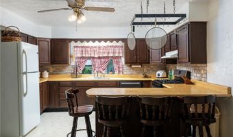 114 Pebbles Dr, Alkol, WV 25501