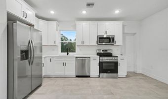2922 W PERRY Rd, Avon Park, FL 33825
