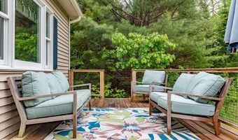 39 Kitteridge Brook Rd, Bar Harbor, ME 04609